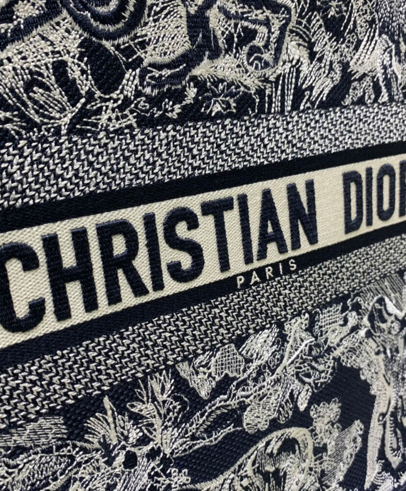 Christian Dior Book Tote With Dior Oblique Embroidery Dark Blue